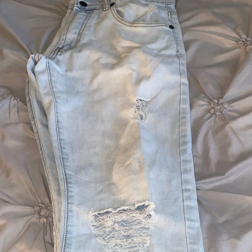 Aeropostale Men's Skinny Jeans in Light Blue